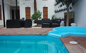 Casa Patio las Palmeras Córdoba con piscina